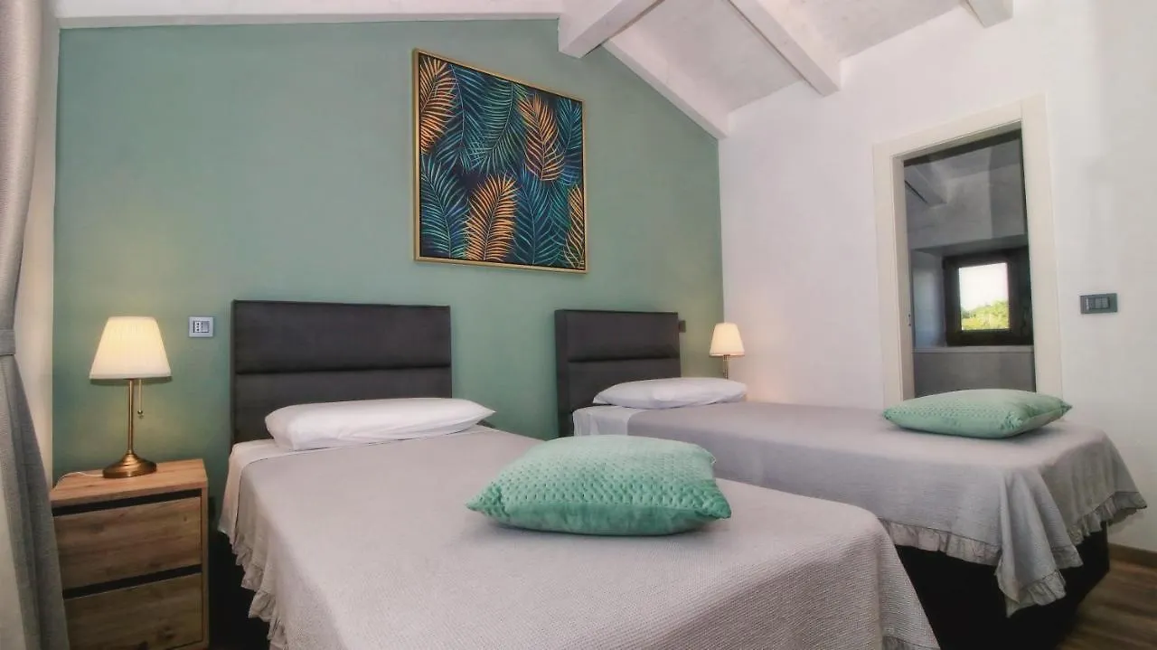 Casa Capris Villa Svetvinčenat 0*,